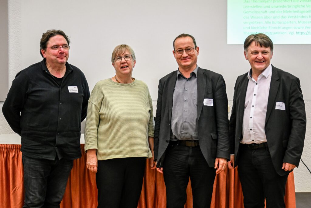 Als Vertreter*innen des Katholikenrates gewählt in den künftigen Diözesanpastoralrat (v.l.n.r.): Andreas Bayer (Crimmitschau), Martina Breyer (Trebsen), Rafael Ledschbor (Ralbitz), Hubertus Milke (Leipzig), Nicht im Bild: Alexander Fischer (Altenburg). 